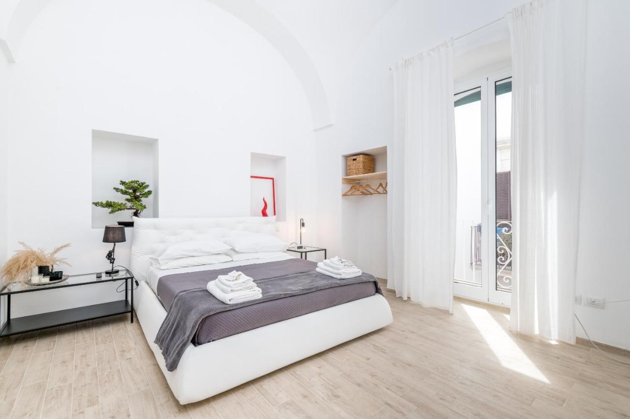 Palazzo Toselli Apartment Ostuni Bagian luar foto